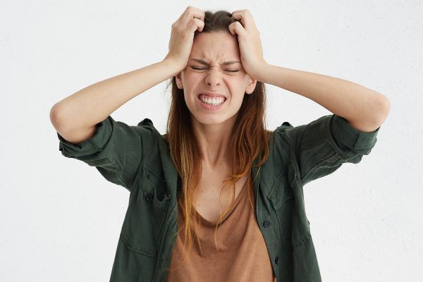 Cos'è l'alopecia e come evitare lo stress.
