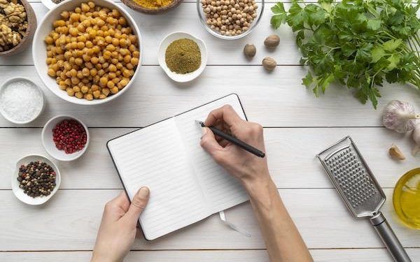 Cos’è un diario alimentare? Chi dovrebbe usarlo?
