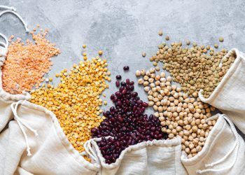 Alimenti ricchi di fibre: quali sono e perché fanno bene?