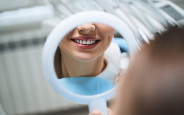 Le 10 migliori cliniche per sbiancamento denti a Roma