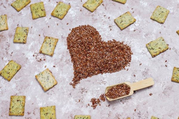 semi di lino che formano un cuore
