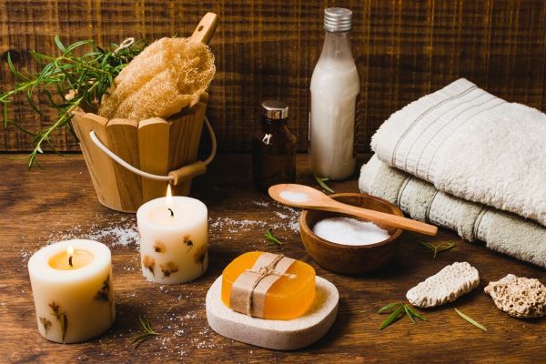 Decorazione carina e country di prodotti per l'igiene e l'estetica