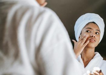 Burro di Karitè, cos’è? proprietà e benefici