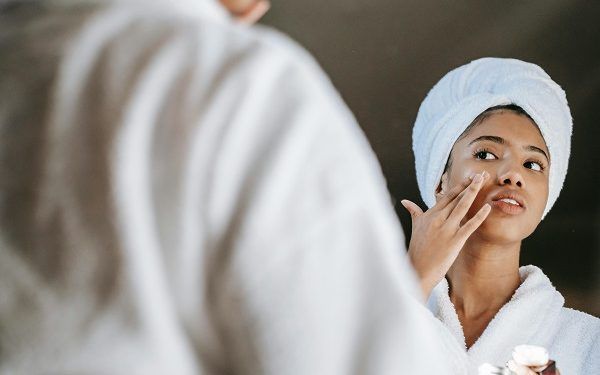 Burro di Karitè, cos’è? proprietà e benefici