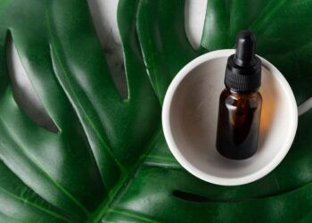 Olio di ricino per capelli